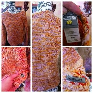 North Face amazing warm sweater Winter is right around the fall / corner